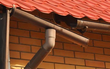 South Pickenham gutter repair costs